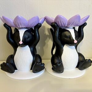 Bath & Body Works Flowery Skunk Pedestal 3-Wick Candle Holders